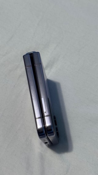 Samsung Galaxy Z Flip 4 256GB