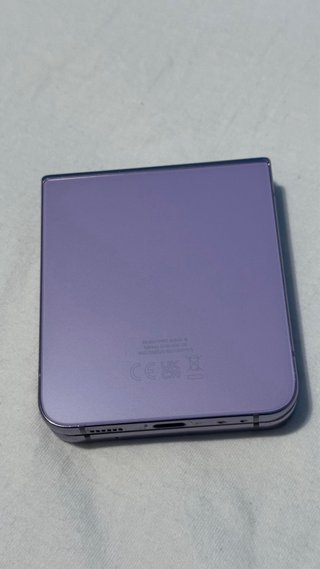 Samsung Galaxy Z Flip 4 256GB