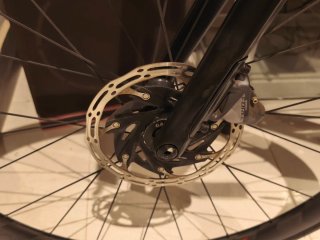 Bicicleta de carbono BMC road machine.