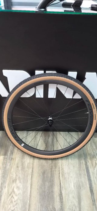 Roval Terra CL Carbon Wheelset - NEW - SRAM XDR