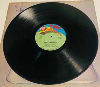Davey Johnstone - Ex Magna Carta y Elton John
