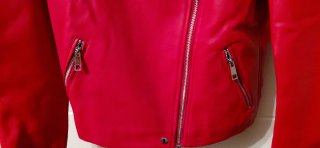 Cazadora polipiel roja Mango Talla M