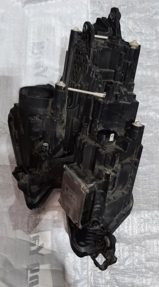 Faro delantero Skoda Kodiaq