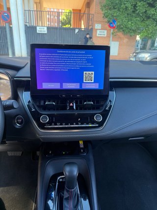 Toyota Corolla 140H GR Sport e-CVT 140CV Hybrid 20