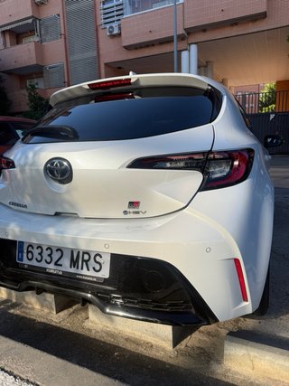 Toyota Corolla 140H GR Sport e-CVT 140CV Hybrid 20
