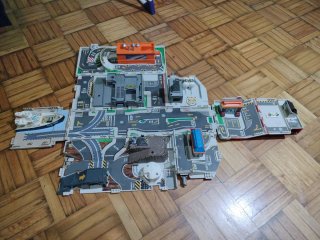 Camión Micro Machines Rojo y Blanco