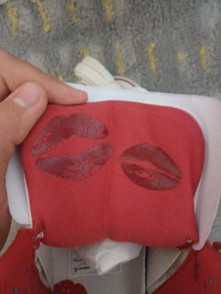 Jordan Retro 4 San Valentín