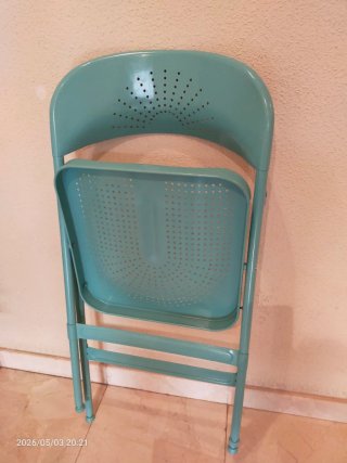 Sedia pieghevole in metallo Ikea blu