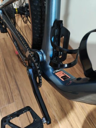 Bicicleta Canyon Lux Trail CF 7 in colore blu