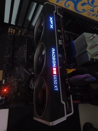 Radeon RX 6650 xt xfx 8 GB speedster merc 308