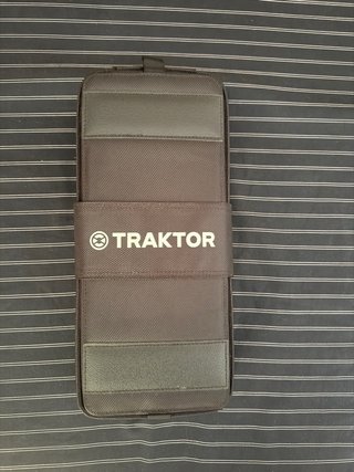 Traktor Kontrol Z1 + Funda