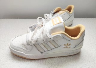 Zapatillas Adidas Forum Blancas y Doradas