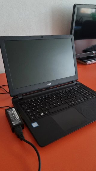 Portatile Acer Extensa 15 (EX2540) - Per riparazione o ricambi