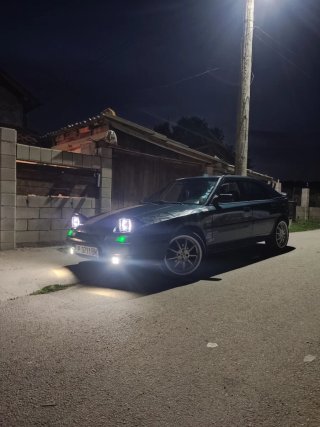 Mazda 323f 1998
