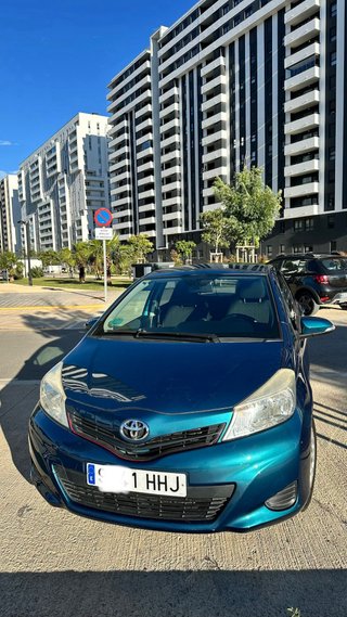 Toyota Yaris 2011