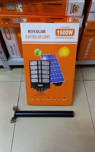 Lampione Stradale LED Solare ROYAL+ 1500W