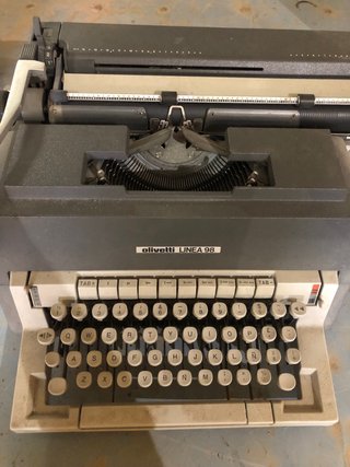 Olivetti LINEA 98 Máquina de Escribir