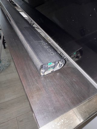Barra de Sonido Negra