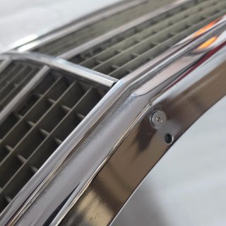 Rejilla Mercedes S w116 frontal