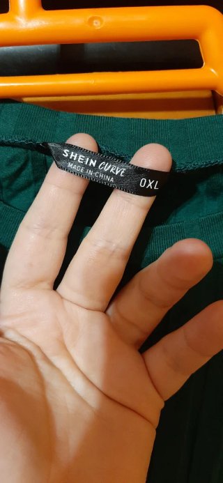 Suéter jersey Shein verde canalé fino talla 0XL