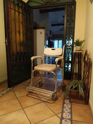 Silla de ducha y wc