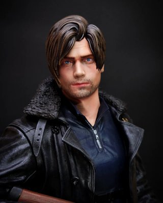 Figura Leon Kennedy Resident Evil Requiem 25cm