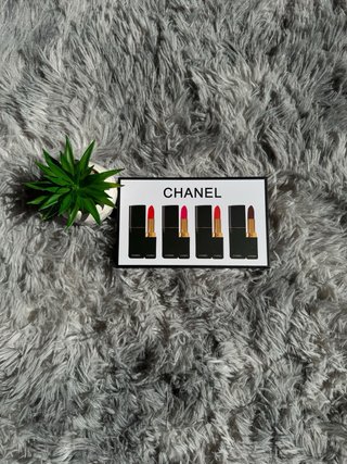Cofanetto Chanel Set Rossetti 4 Tonalità