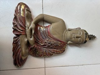 Figura Buda Sentado Decorativa