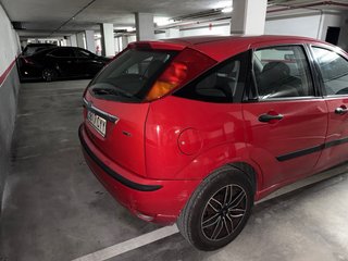Ford Focus Rojo 2004