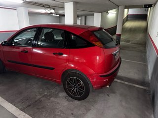 Ford Focus Rojo 2004
