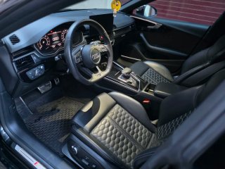 Audi RS5 2021