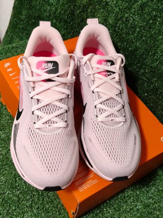 Zapatillas Nike Vomero 18 Talla 44.5