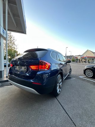 BMW X1 2011