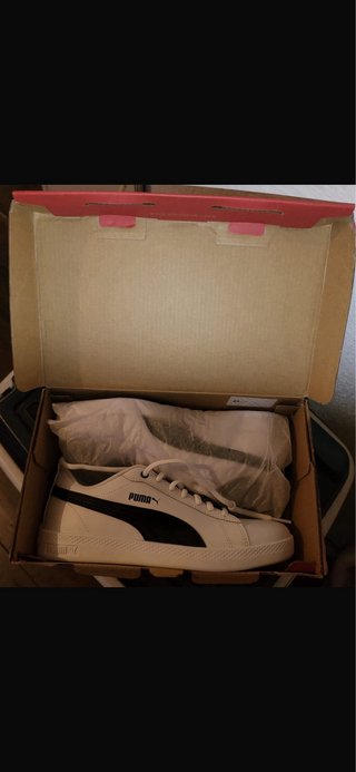 Tenis Puma Blancos y Negros
