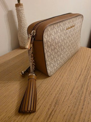 Bolso Michael Kors Jet Set Beige y Marrón