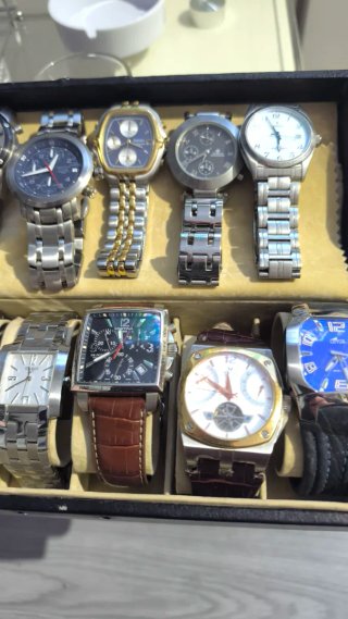 Relojes Omega y otros - Varios colores