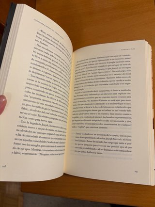 Libro “La verdadera historia del Hombre Elefante”