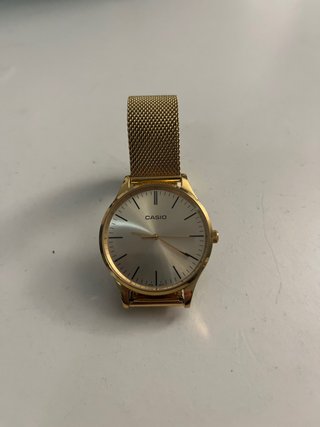 Reloj Casio Dorado