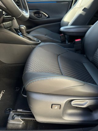 TOYOTA YARIS 1.5 PREMIER EDITION 2024