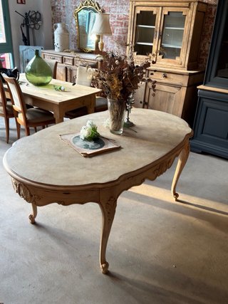 Mesa ovalada francesa extensible madera