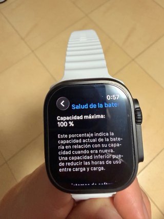 Apple Watch Ultra 2 Negro/Blanco