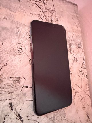 iPhone X Space Gray Saluda de bateria 68