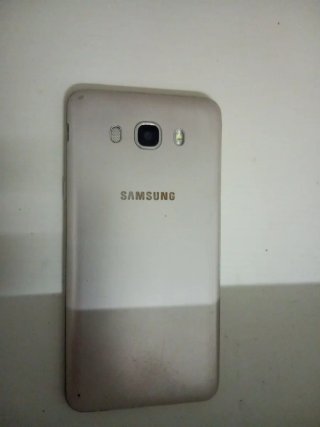 Samsung J7 Dorado