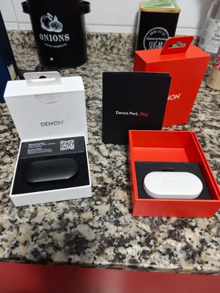 Auriculares inalámbricos Denon PerL Pro.