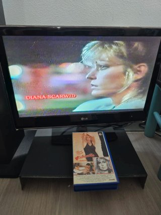 VHS Extremities (La Humillación) Farrah Fawcett