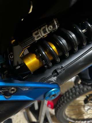Bicicleta Enduro/DH Canyon