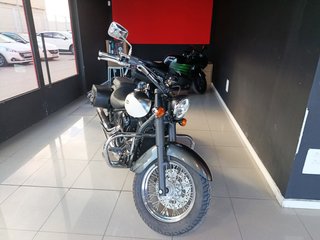 KAWASAKI VN 900 CLASSIC A2