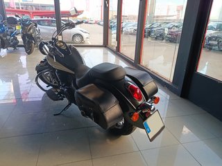 KAWASAKI VN 900 CLASSIC A2
