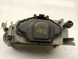 FARO DERECHO RENAULT R 19 BERL. CON PORTÓN (B/C53