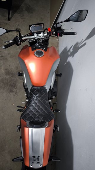 Honda CB1000R+